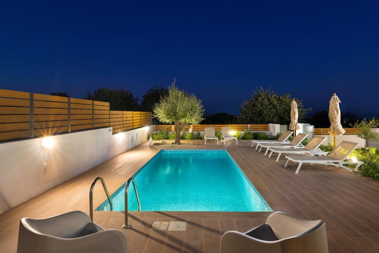 Terpsis Pool Villa Asgourou Exterior foto